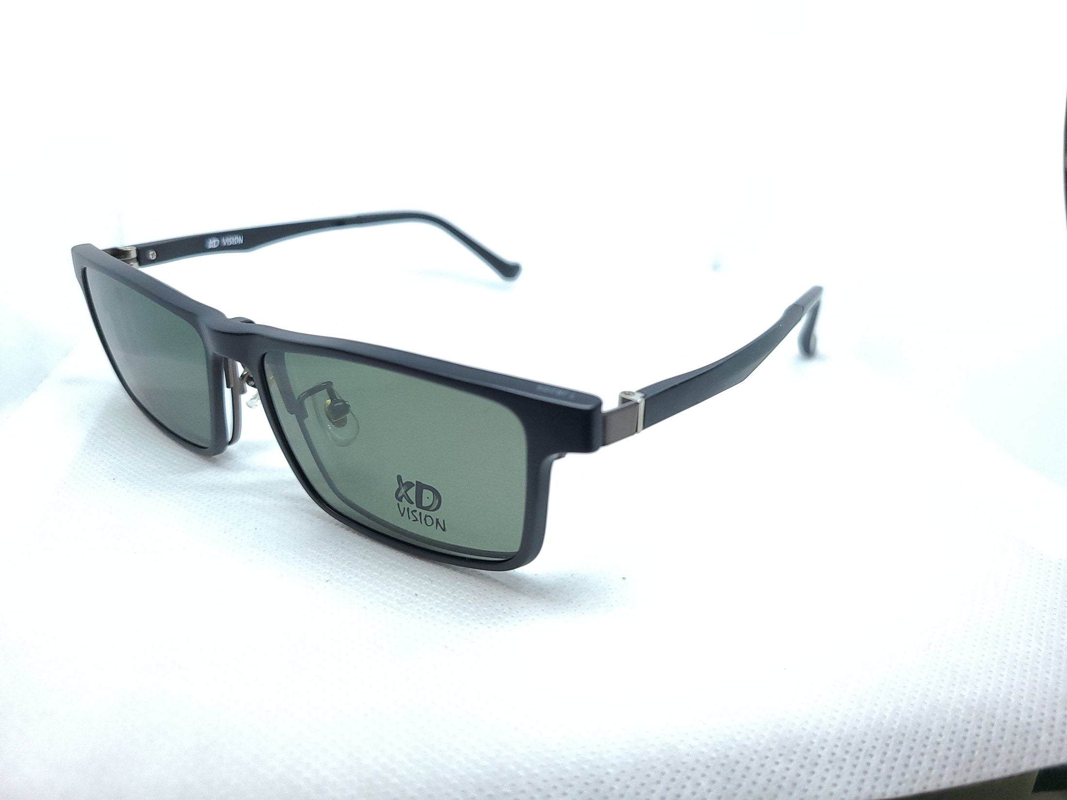 XD 8209 FRAMES EC ORIGINALS eyewear