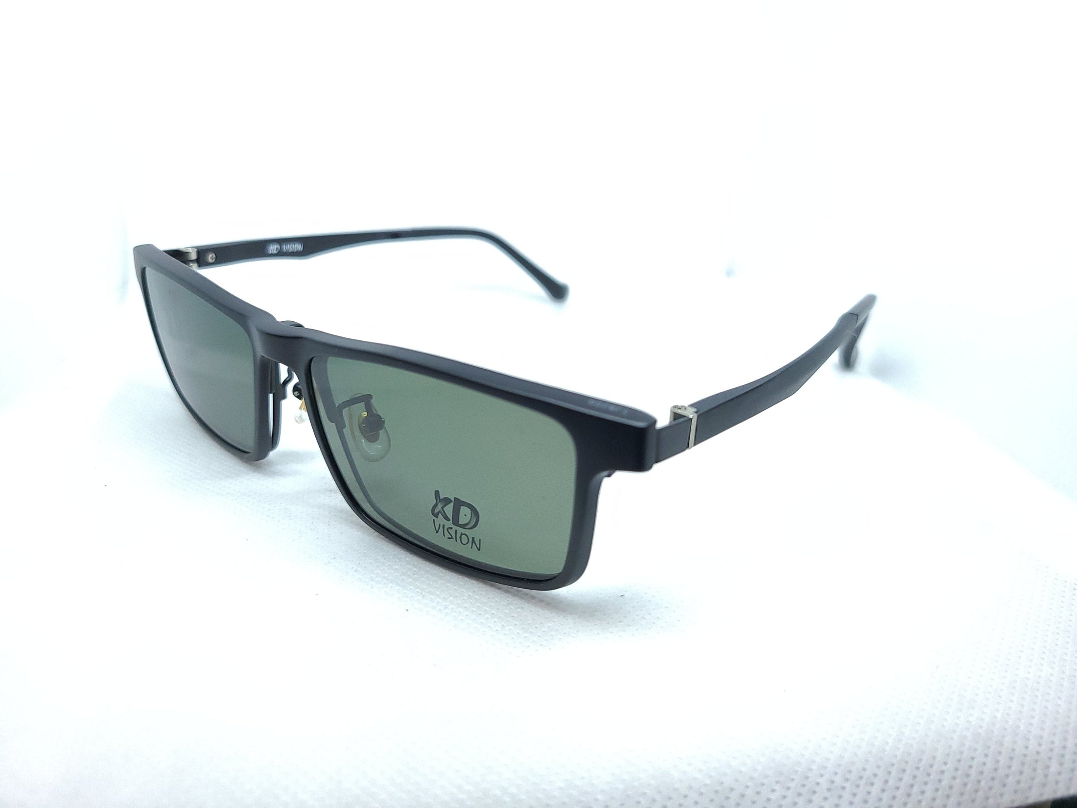 XD 8209 FRAMES EC ORIGINALS eyewear