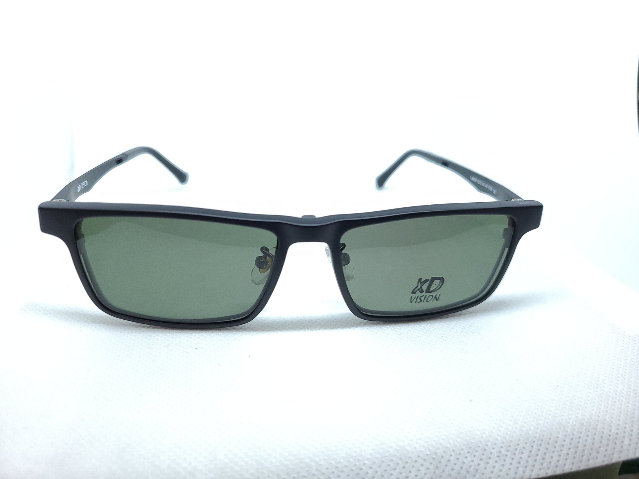 XD 8209 FRAMES EC ORIGINALS eyewear