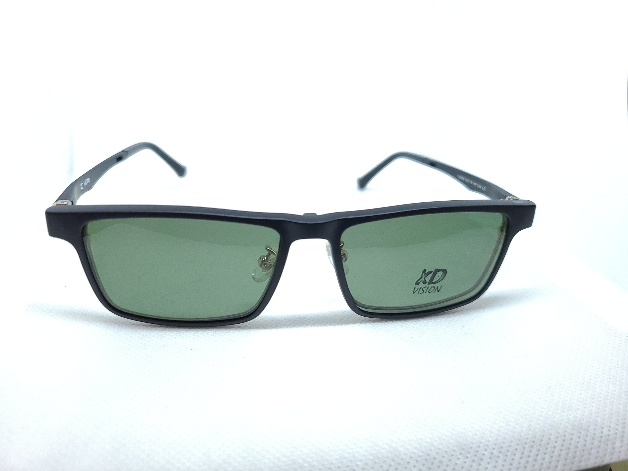 XD 8209 FRAMES EC ORIGINALS eyewear